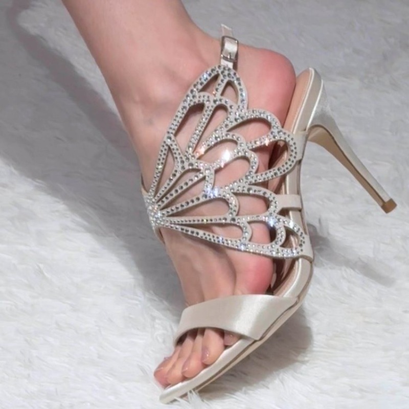 Nova Chegada 2026: Sandálias S - Sandal Strappy Heeled avaliação e preço
